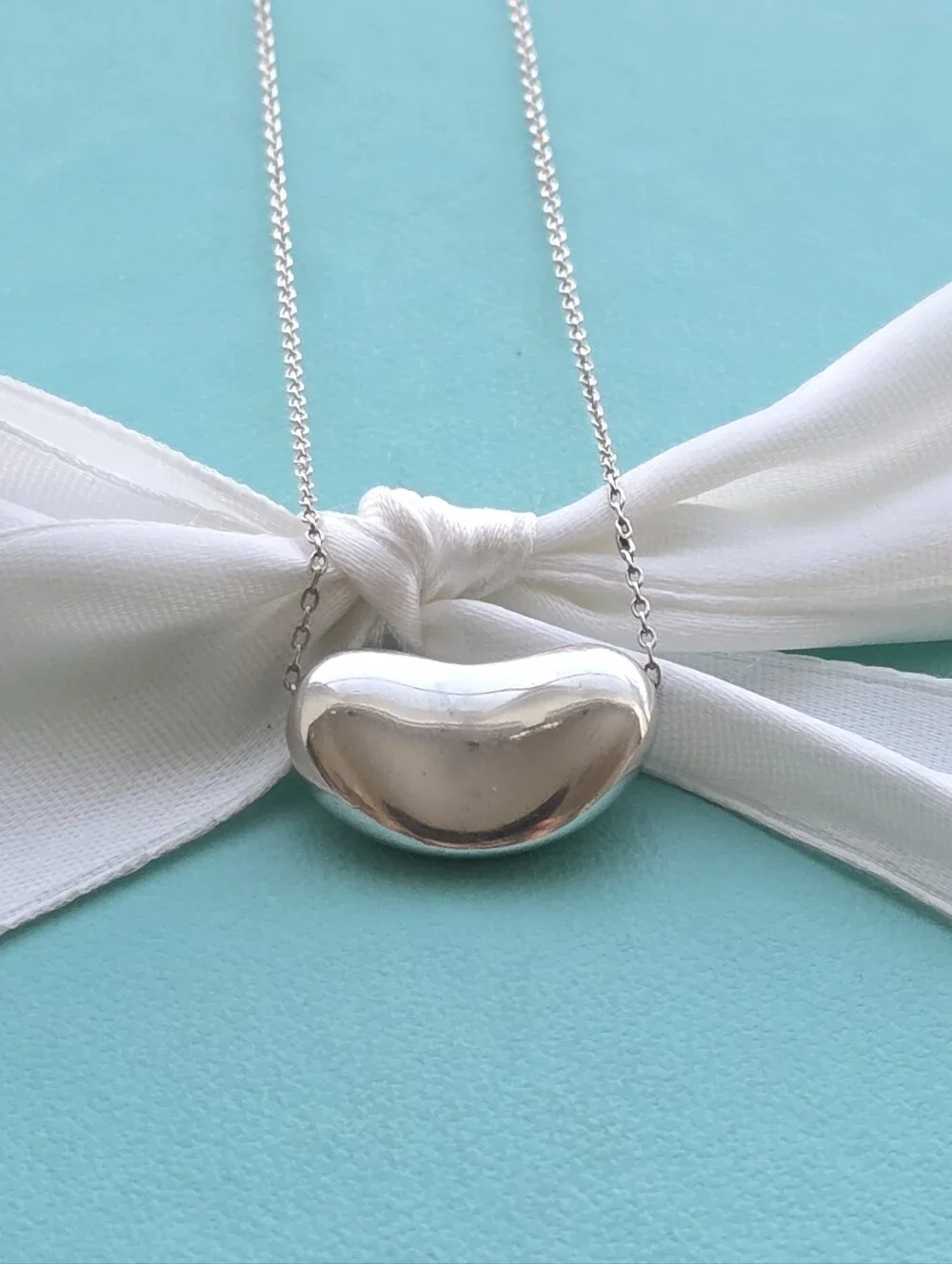 T&Co Peretti Bean necklace